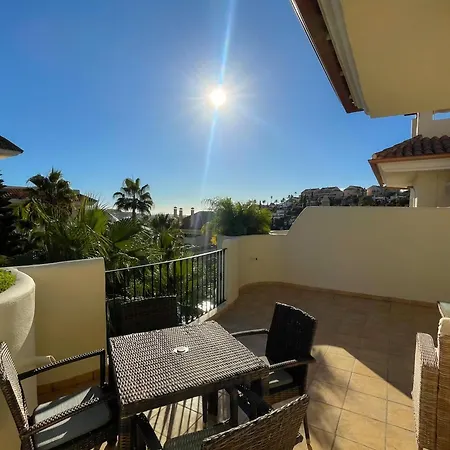 Apartment Aloha Hill Club Exclusive With Premier Amenities