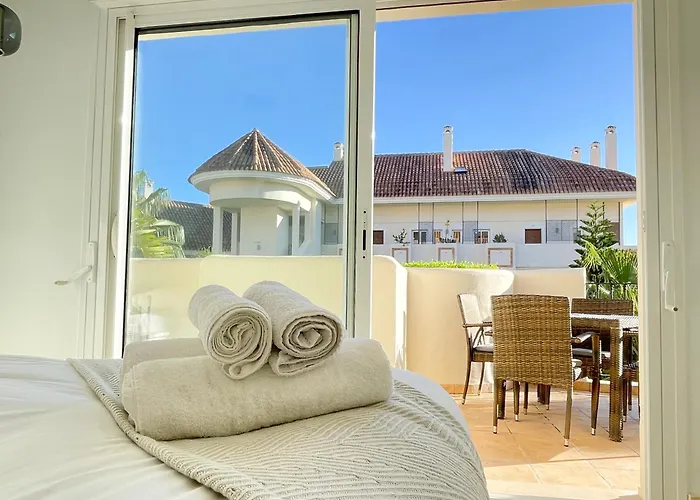 Aloha Hill Club Exclusive With Premier Amenities Lägenhet